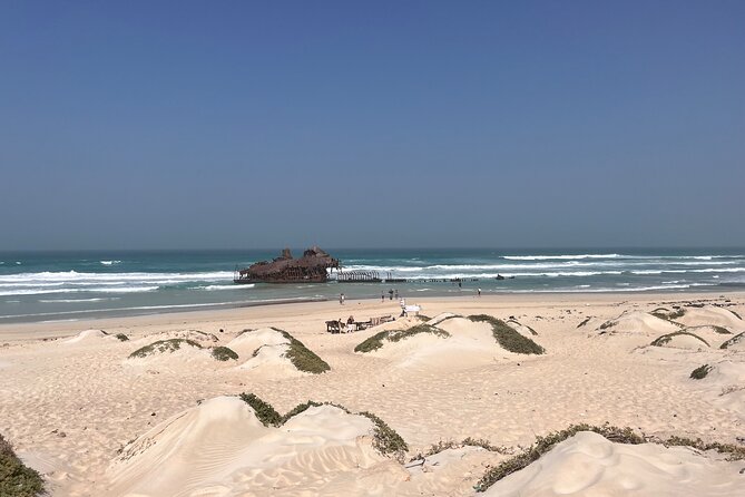 4WD Boa Vista group day tour south and north with sandboarding - The long drive along Santa Monica Beach