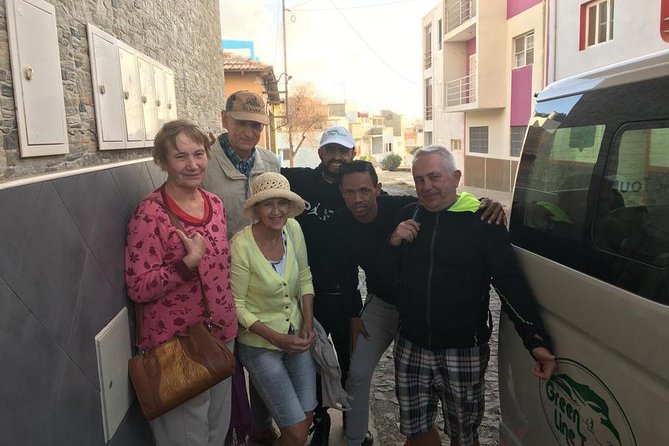 Airport Transfer Cesária Évora Int (VXE) to Mindelo or Vise Versa - Why flight tracking matters at a small airport