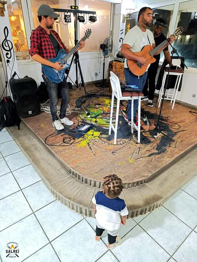 Boa Vista: African night - 9pm: live music and a final caipirinha