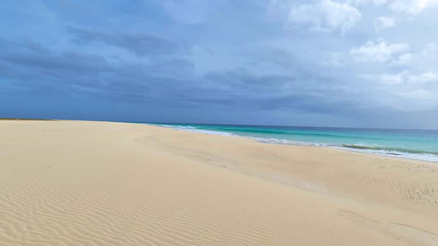 Boa Vista: Beautiful Beaches, Turtles & Djeu Island Snorkel - Lighthouse views and the caves at Praia Varandinha
