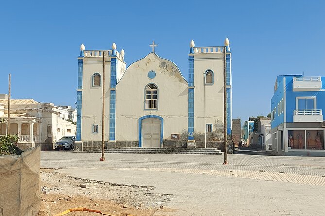 Boa Vista Island: Full Day North to South Discovery - Santa Monica: one hour on Boa Vista’s broadest beach