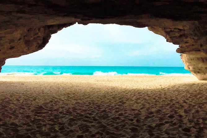 Boa Vista Tour: Santa Mónica, Desert & Shipwreck - Lunch in Sal Rei is your own expense