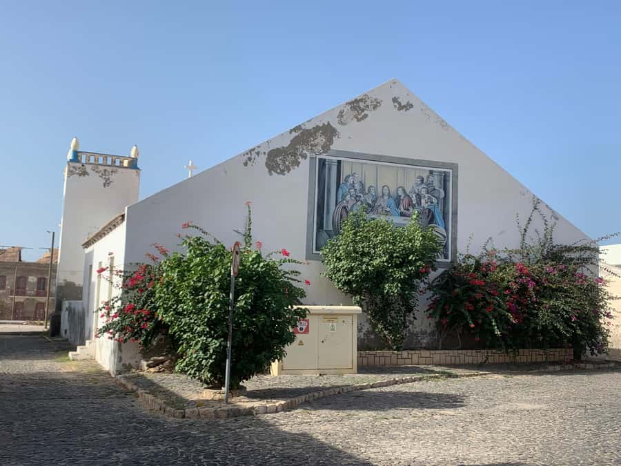 Boavista: City Tour with a Splash at Estoril Beach - Starting in Sal Rei, Boa Vista’s Main Town