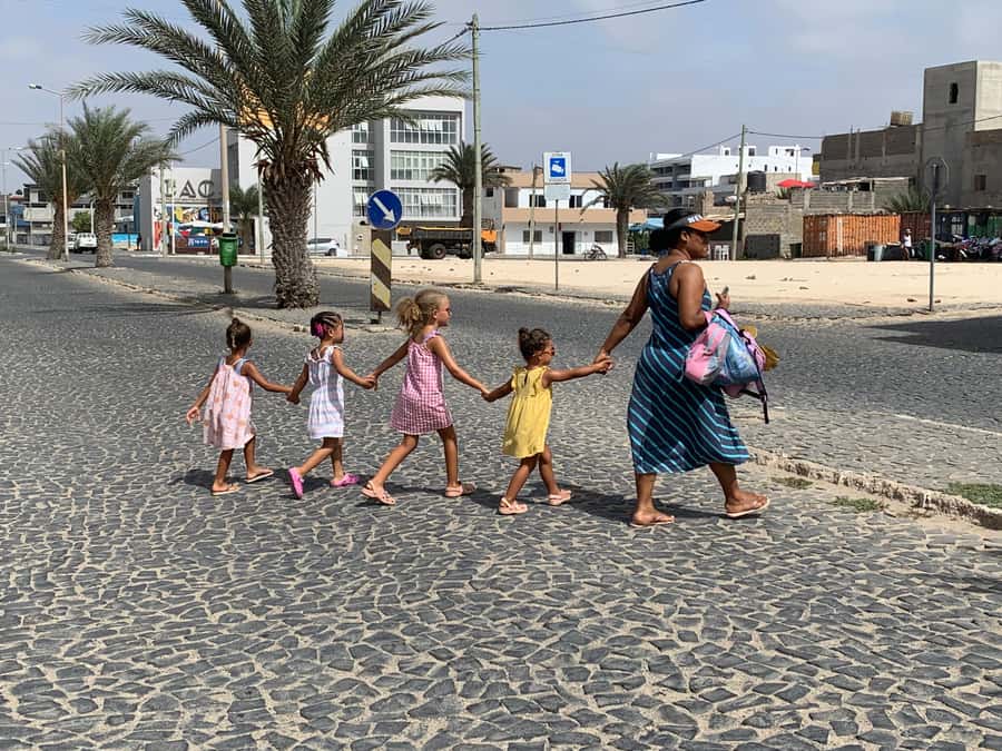 Boavista: City Tour with a Splash at Estoril Beach - Colorful Houses and Everyday Streets
