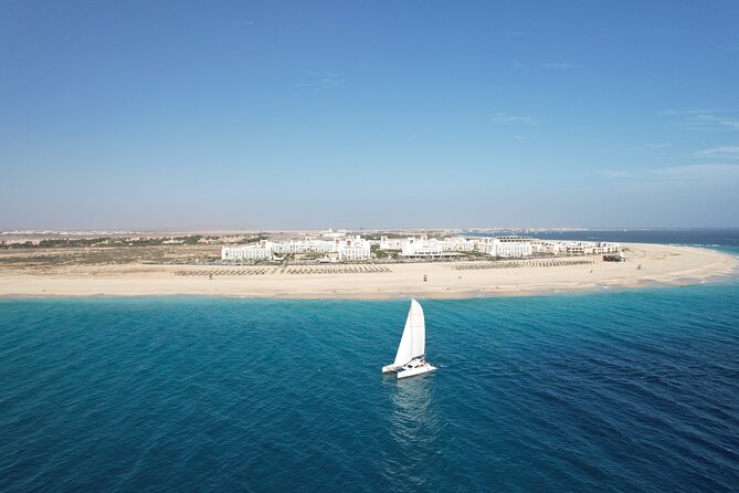 Catamaran Half Day - Beautiful day on the Atlantic Ocean - Sailing, engine time, and the Atlantic wind