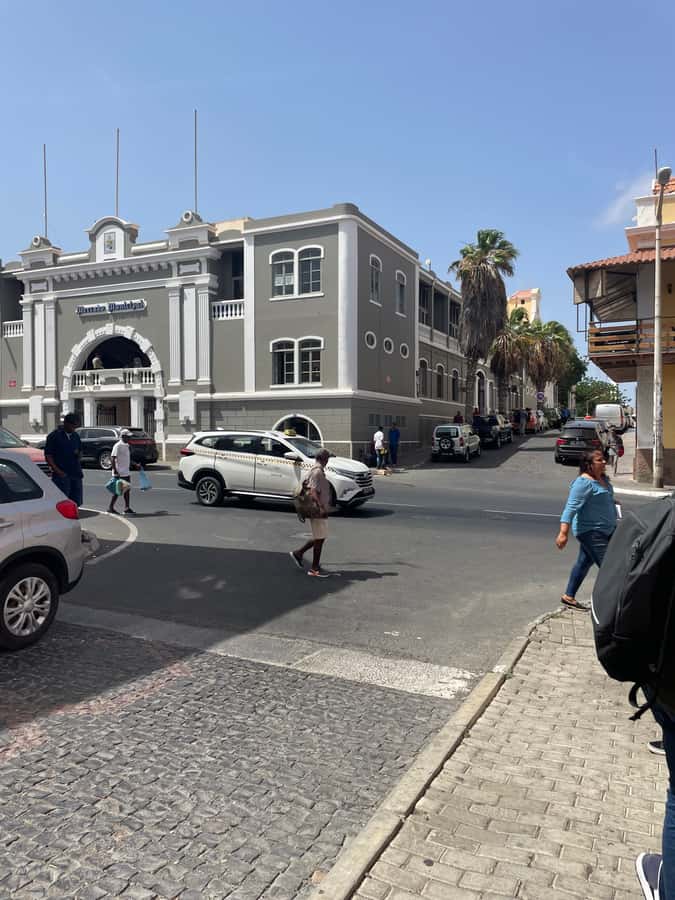 City Walking Tour of Mindelo: Cultural Capital - African Market, Praça Estrela, and everyday Mindelo