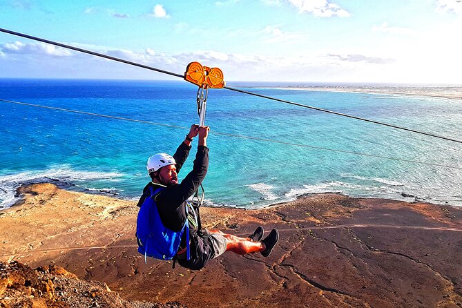 Complete Excursion and Flight on the Zipline Cabo Verde - Drinks, snacks, and music above the Atlantic