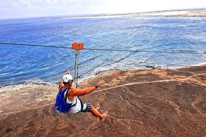 Complete Excursion and Flight on the Zipline Cabo Verde - The zipline flight and gentle landing