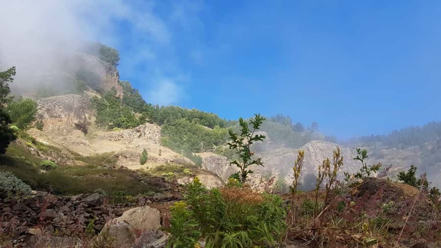 Cova–Paúl Valley Trek: Santo Antão Day Trip by Ferry - What to pack and who should choose it
