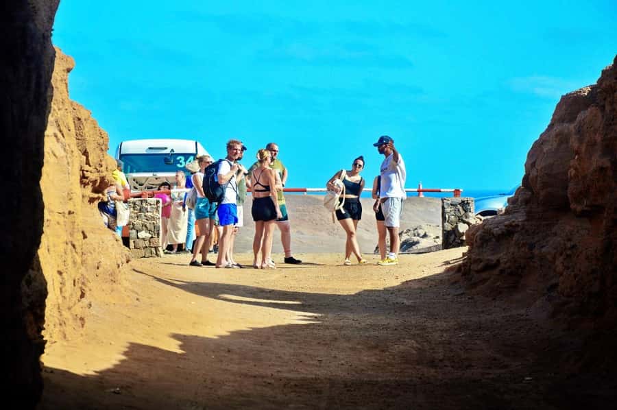 From Sal Island: Blu eye, Salt lake, Lemon Sharks & Palmeira - Santa Maria and the southern coast