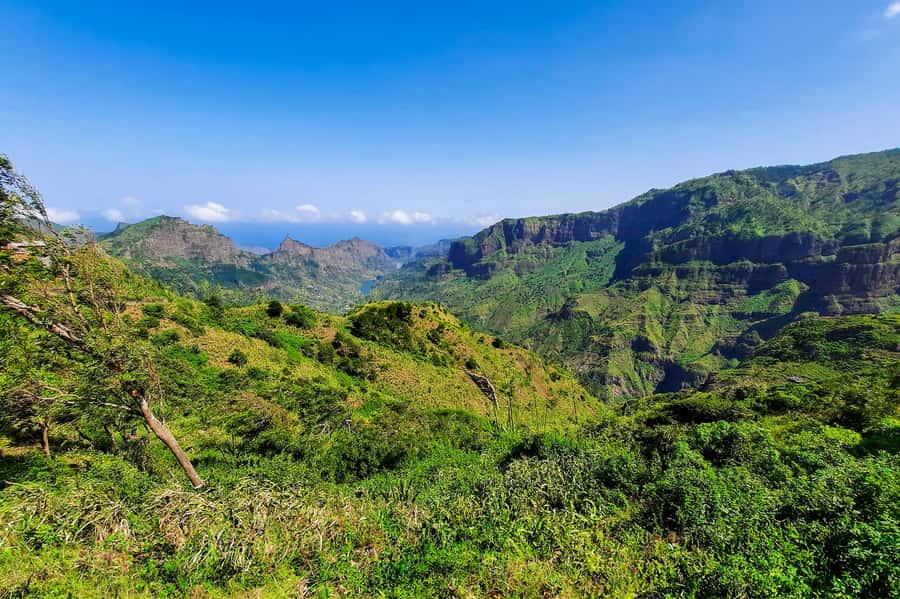 From Tarrafal: Serra to Principal Hike & Lunch with locals - Guides, group size, and the feel of the day