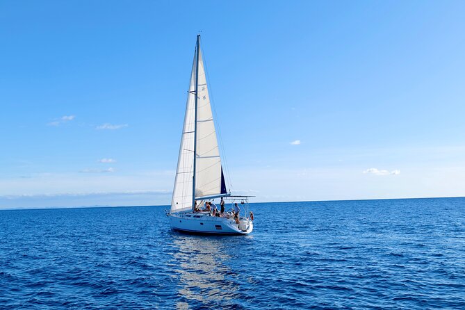 Full day Sailing yacht - Beautiful day on the Atlantic Ocean - Setting Sail From Santa Maria
