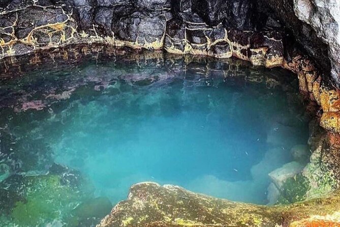 Full-day tour - Salt Mine, Blue Eye, Shark Watch and Kite Beach - Floating in Pedra Lume’s salt crater