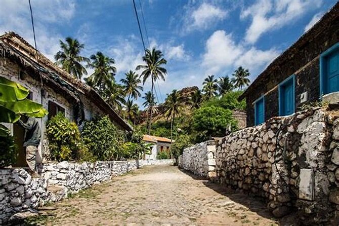 Guided City tour Praia with Cidade Velha (World Heritage) - Two hours in Cidade Velha, the tour’s main event