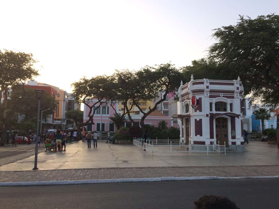 Half Day Island Tour, Best of São Vicente, Highlights - Baía das Gatas and the swim stop