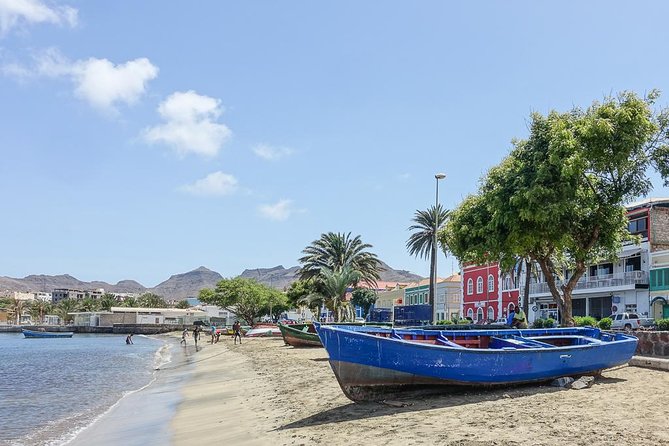 Half Day Island Tour, Sao Vicente, 4h - Mindelo’s cultural center and old fort lookout