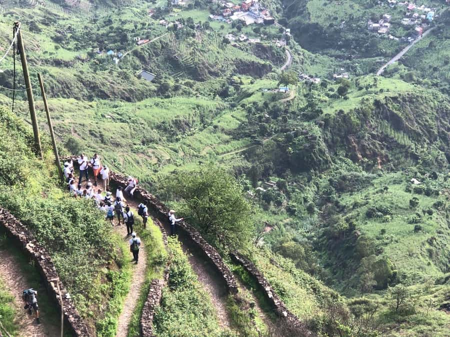 Hike from the Cova Volcano Crater to Ribeira Paúl - The crater rim gives you the big view