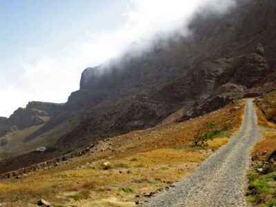 Hike to the highest point of Monte verde