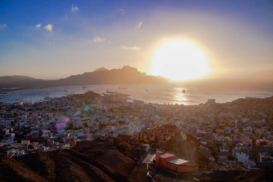 Mindelo: City Tour with Hotel Pickup and Drop-Off - Starting at Praça Estrela and the local market