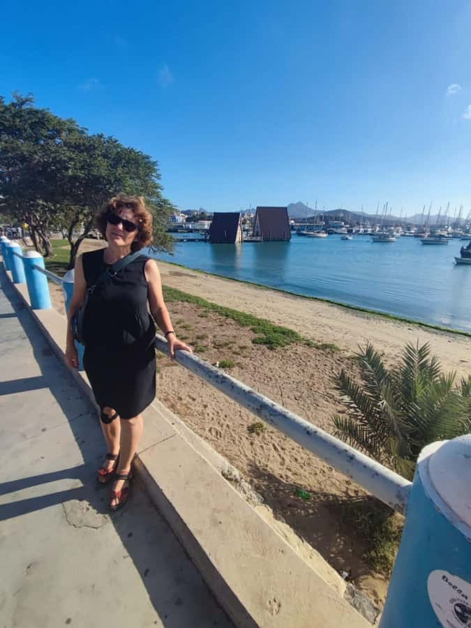 Mindelo City Walking Tour - Architecture with a local explanation