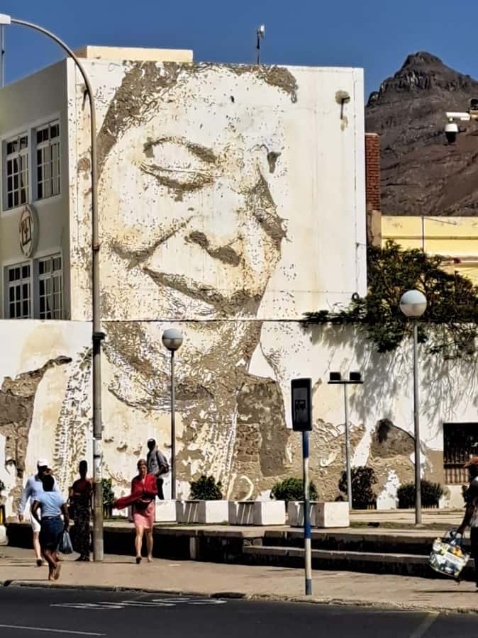 Mindelo City Walking Tour - Starting in Mindelo and getting oriented