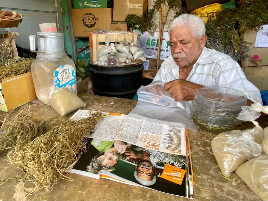 Mindelo: Private Walking Tour with Local Food Tasting - Key points to know before booking