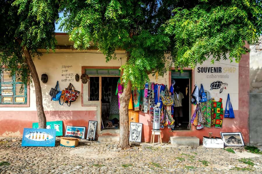 Postcards of Boa Vista 4x4 Tour with Shipwreck & Local Lunch - What the guide adds to the day