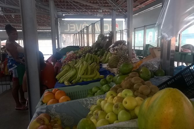 Praia: Guided Historic Walking Tour & Lunch with Locals - What the $88.21 price really covers