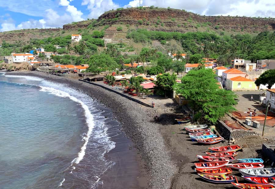 Praia: Santiago Island Natural Park & Resistance Museum Tour - Why this Santiago route works so well