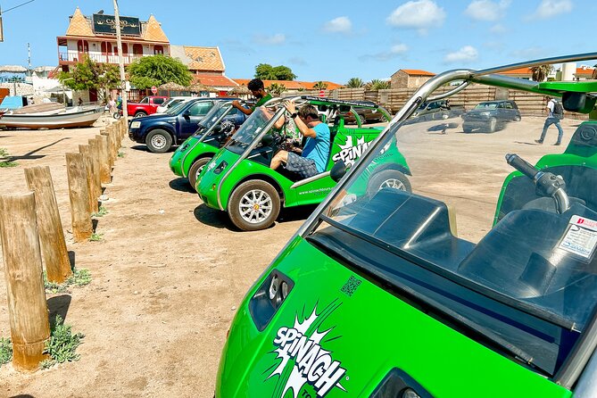 Private Guided Tour of Sal Island | Electric Car with Audio Guide - Mercado Municipal: a useful local pause