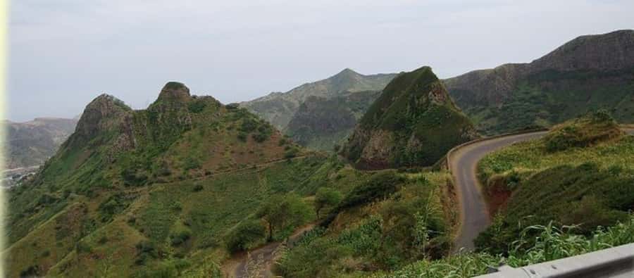 Private Hike through mountains and distant rural villages - What the four hours really include