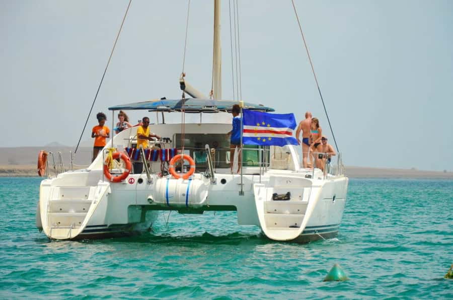 Sal Island: Catamaran cruises on Sal Island - Leaving Palmeira and watching Sal recede