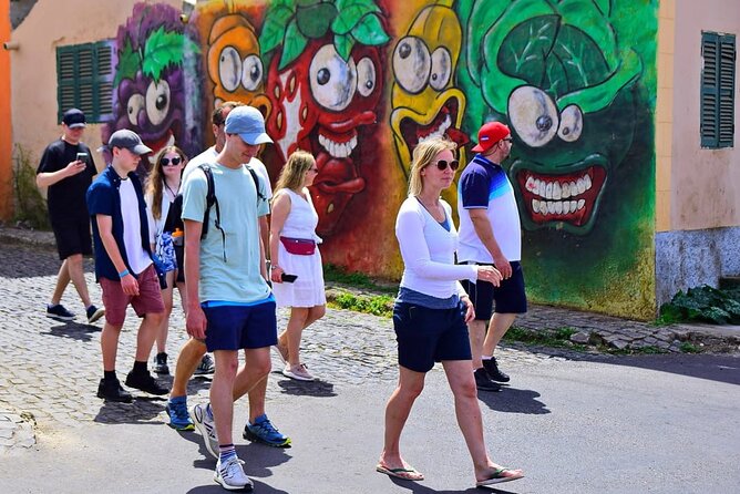 Sal island: Espargos city tour, Local life and Cape Verde Tapas - Walking Espargos through its street art