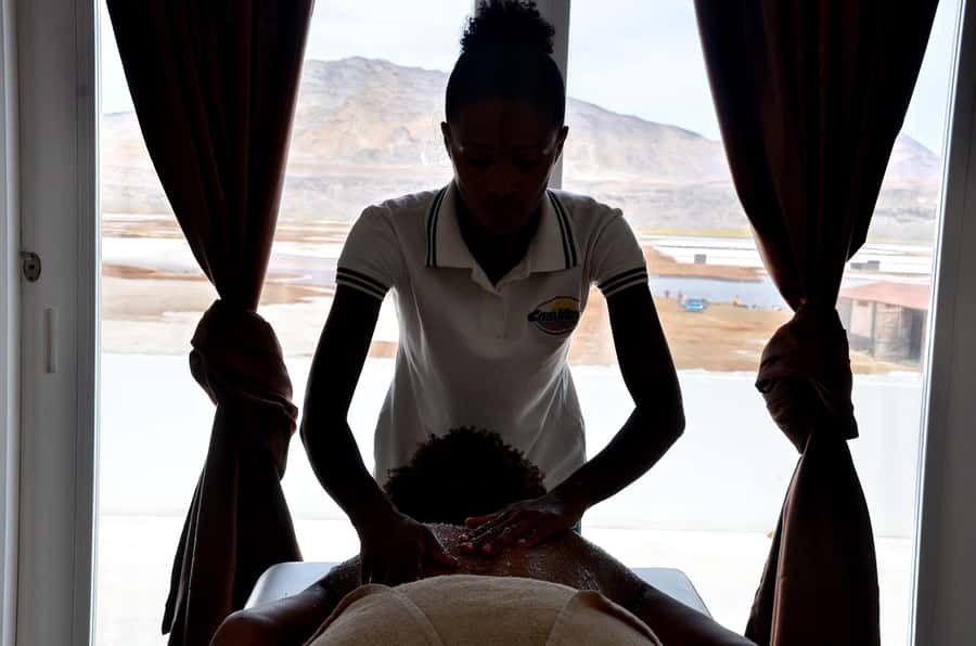 Sal Island: Pedra de Lume, Wellness and Relax Experience - Second treatment: floating in the salt baths