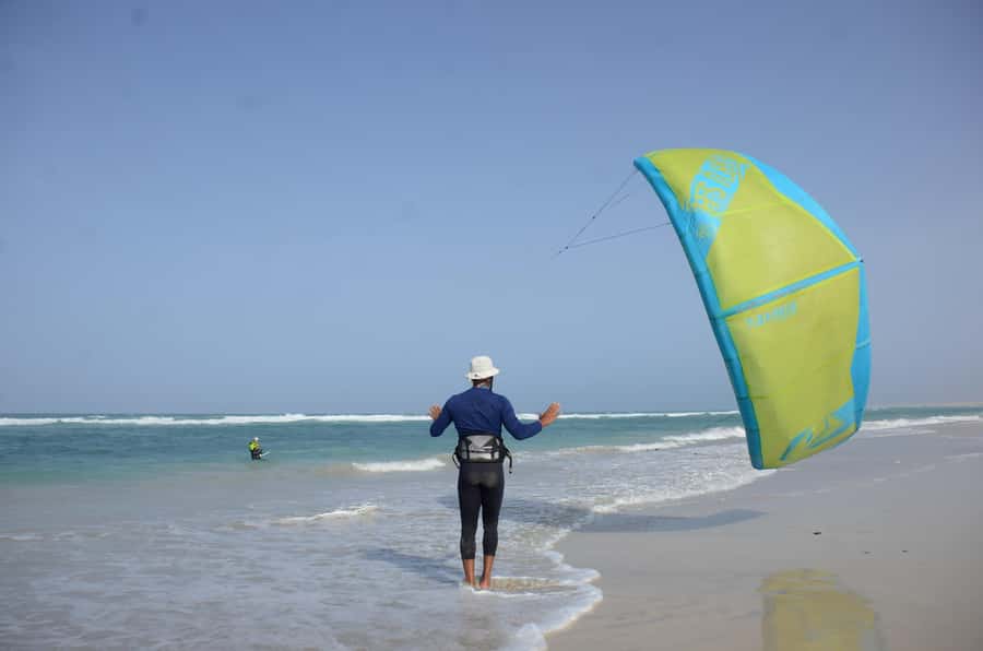 Sal: Kitesurfing Lessons - What happens during the two-hour Intro Kite lesson