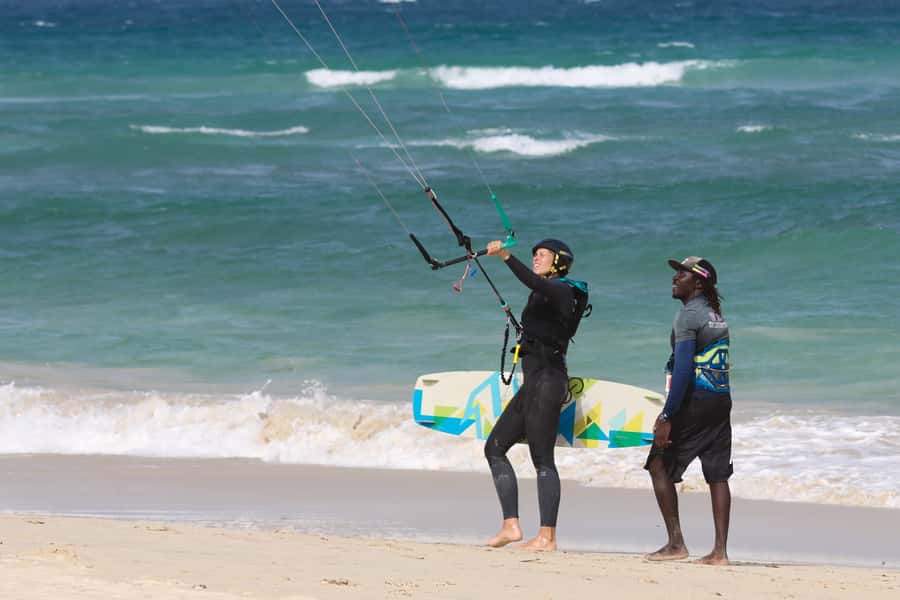 Sal: Kitesurfing Lessons - Amy and the teaching style
