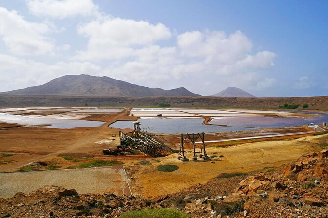 Sal Private Tour: All inclusive Salt Lake, Blue eye and Shark Bay - Key points at a glance