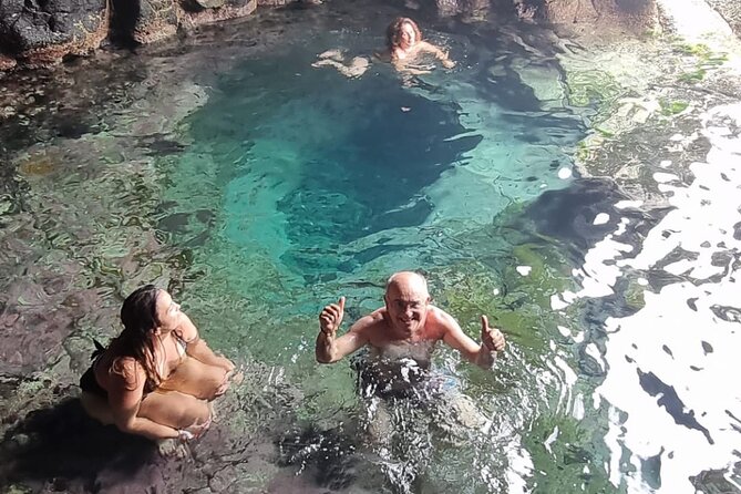 Sal Private Tour: All inclusive Salt Lake, Blue eye and Shark Bay - Buracona’s Blue Eye and swimming conditions