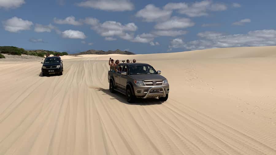 Sal Rei: Boa Vista Island Full-Day North to South Discovery - Two hours in Sal Rei for food and local life