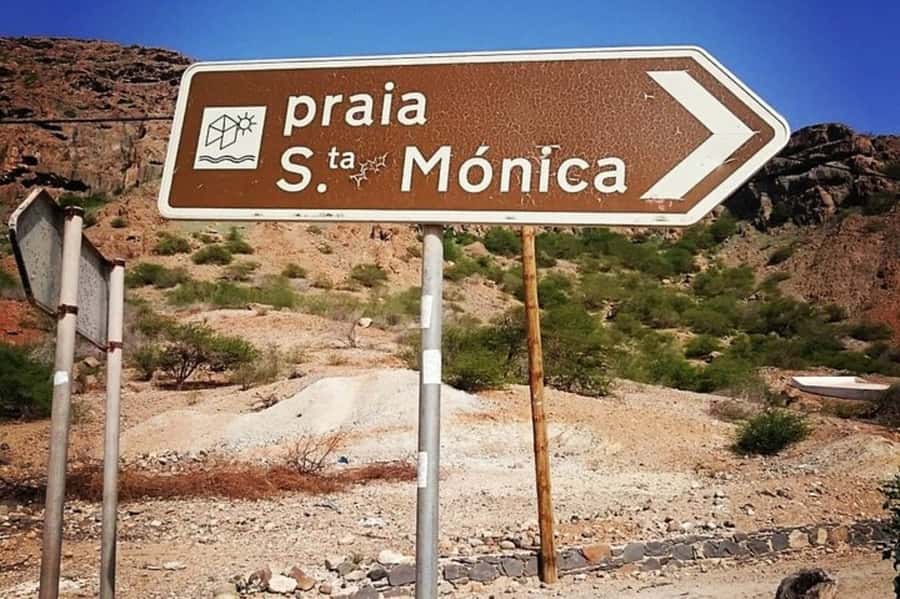 Sal Rei, Santa Monica Beach, Caves, Dunes & Shipwreck Tour - The $94 price and what you actually receive