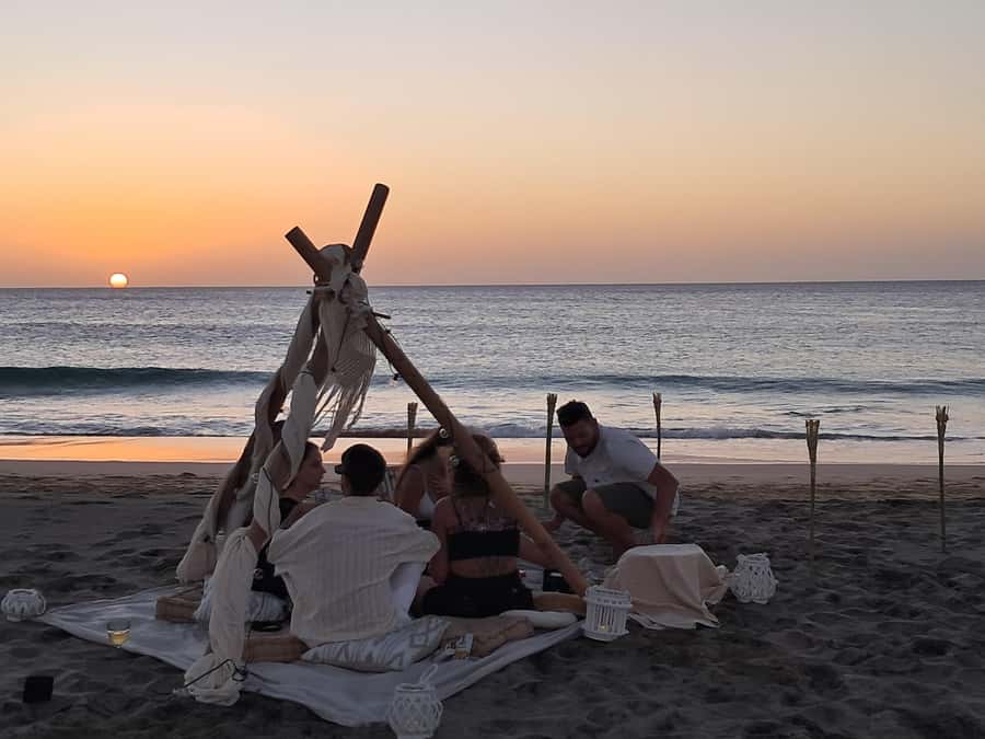 Sal: Romantic Sunset Escape with Wine and Roundtrip Transfer - The 5:30 p.m. Hotel Pickup
