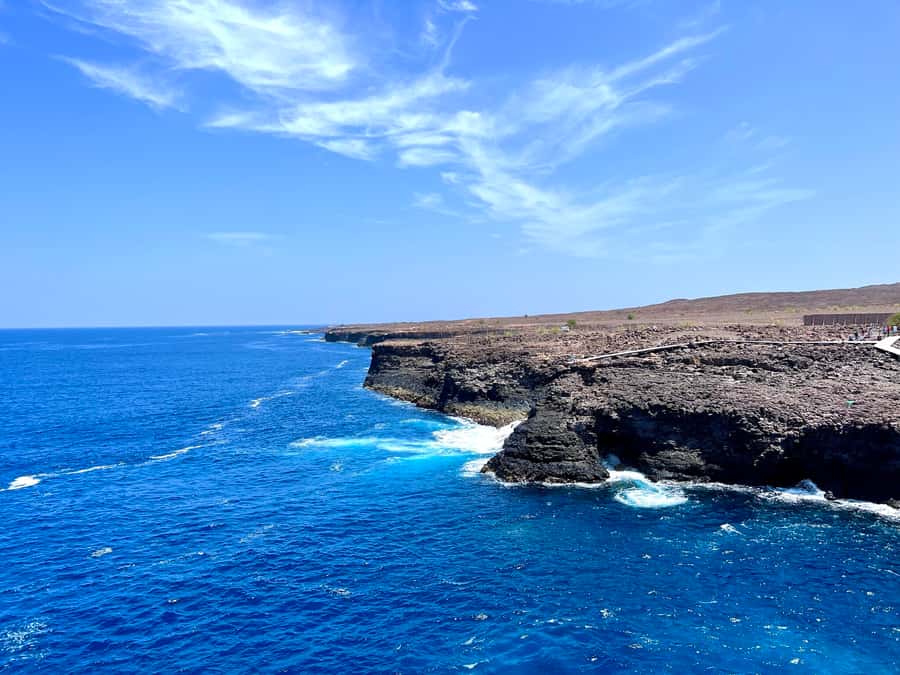 Sal: Small Group Island Tour & Lunch with a Local Family - Buracona and the Blue Eye