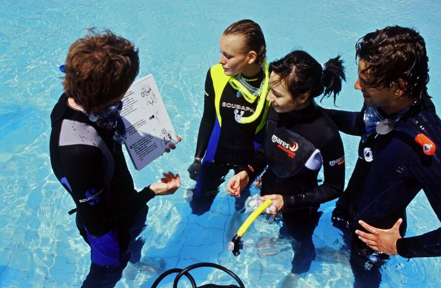 Santa Maria: Discover Scuba Diving - A beginner-friendly setup, with one important limit
