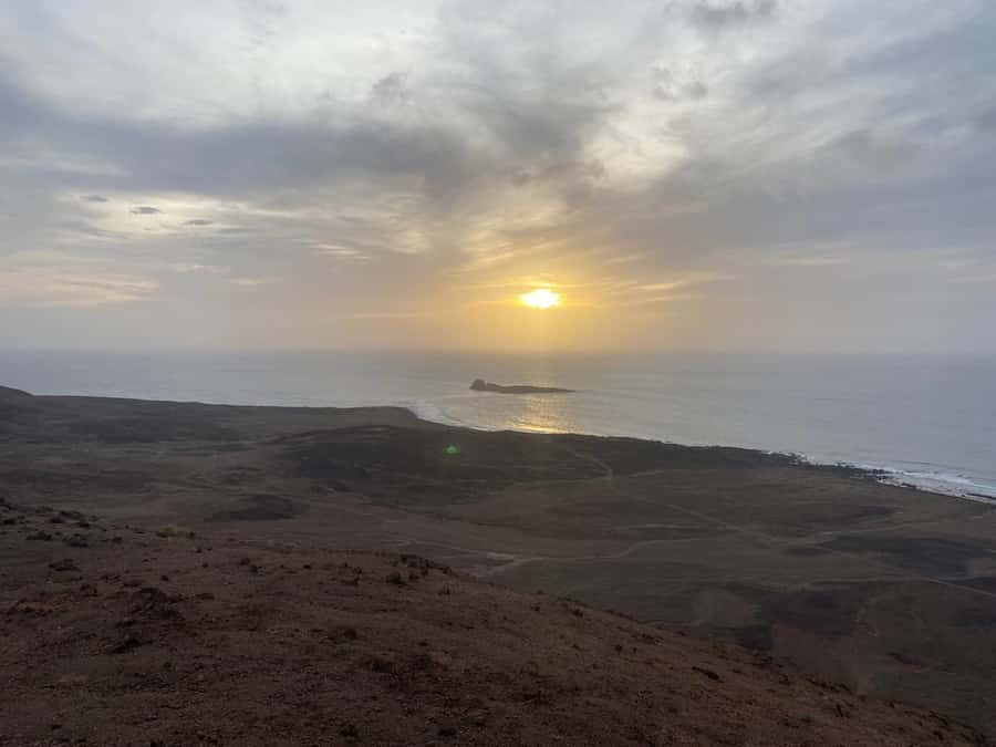 Santa Maria: Guided Coastal Hike & Monte Leão Sunset - Why Monte Leão makes the afternoon worthwhile