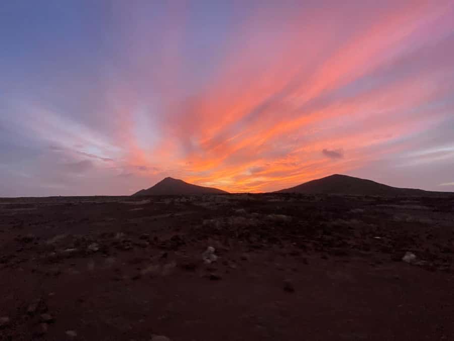 Santa Maria: Guided Coastal Hike & Monte Leão Sunset - What the $58 price really covers