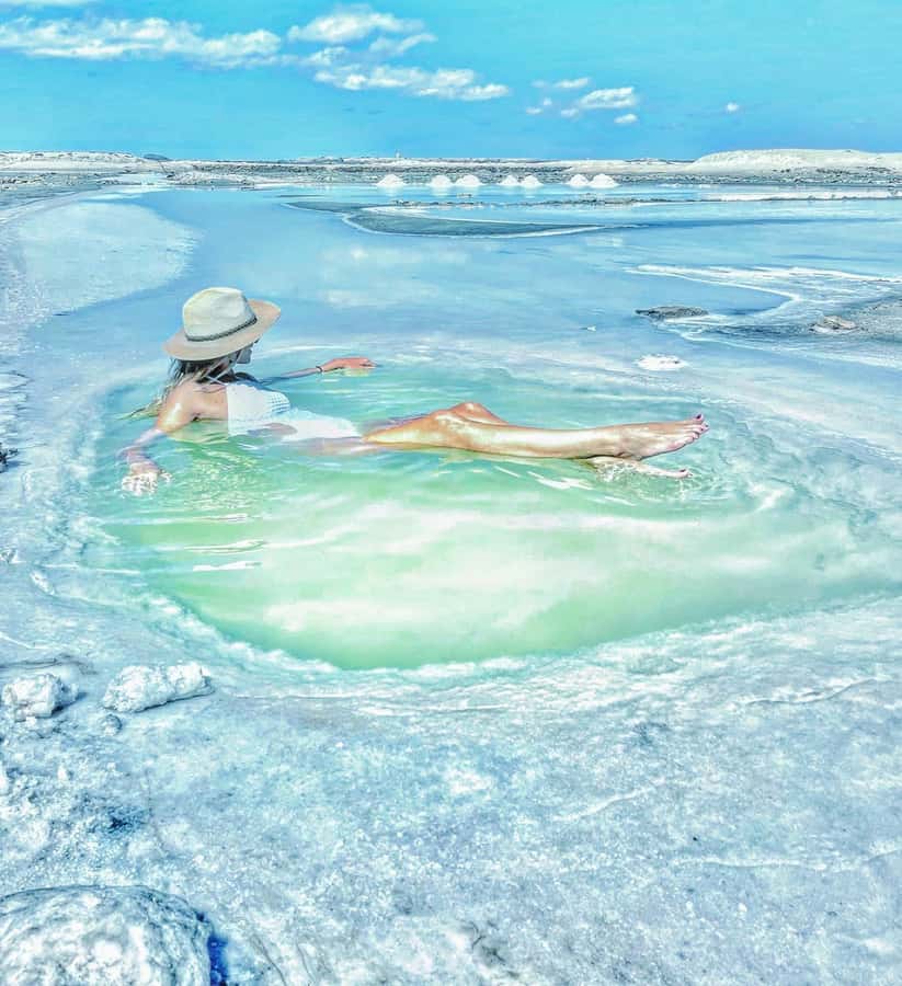 Santa Maria: Salt Mine, Natural Pool, and Shark Bay Tour - Floating in the old volcano salt mines