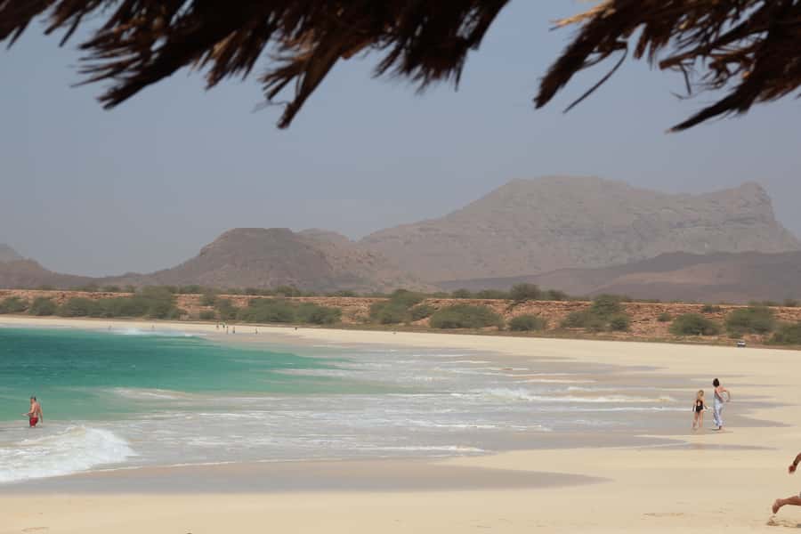 Santa Monica Beach Tour - Morro d’Areia begins the day with sand and views