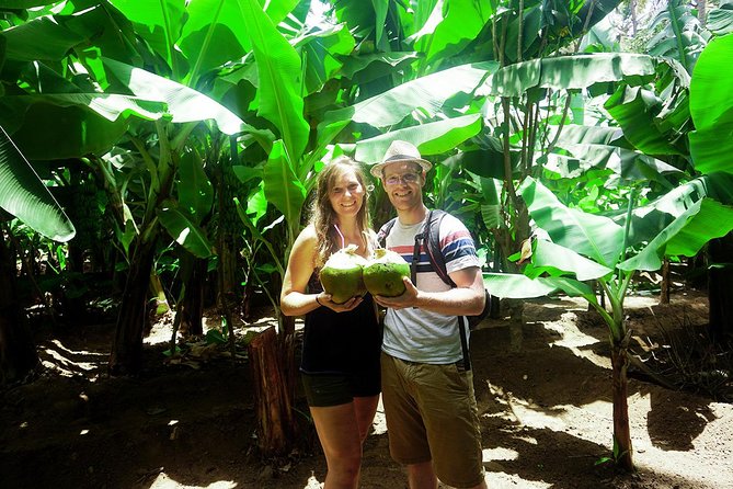 Santiago Island: Banana Plantation, Natural Park & Workshop with a local family - The return through rocks and valleys