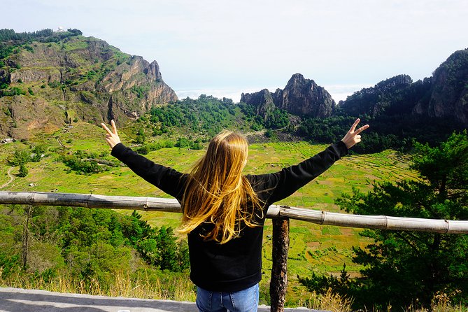 Santo Antão: Full-day Island Tour & Visit to Cova de Paúl Volcano Crater - Fontainhas by a cliffside cobbled road