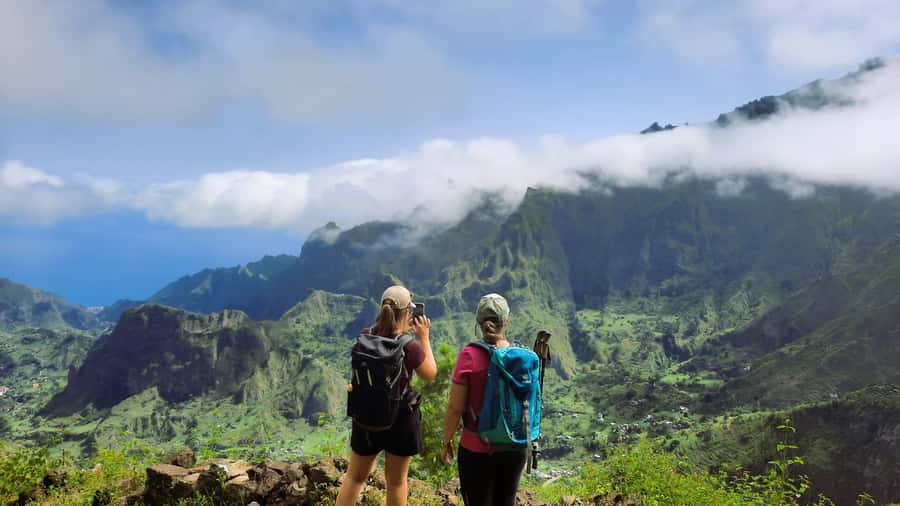 Santo Antão: Hiking Cova Volcano Crater to Ribeira Paúl - Should you book the Cova to Paul hike?